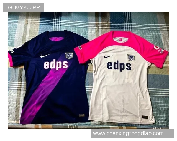 足球球衣与跑步的完美结合提升运动表现与时尚感